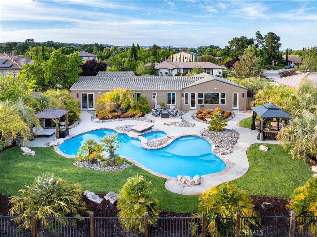 Templeton, California, 93465, United States, 3 Bedrooms Bedrooms, ,2 BathroomsBathrooms,Residential,Active,2041696