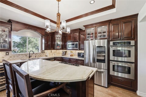 Tiny photo for 664 Manor Ridge Road, Santa Paula, CA 93060 (MLS # OC26142519)