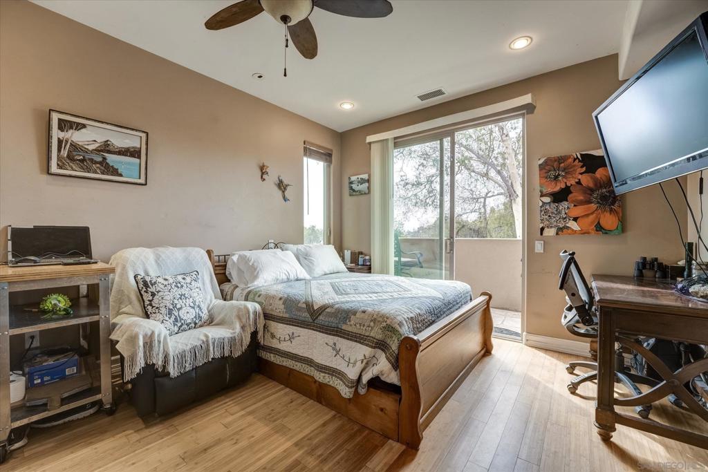 Pacific Beach - Residential