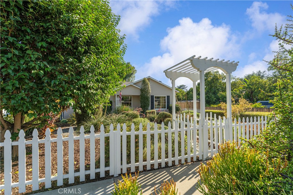 2682 Bonita Avenue