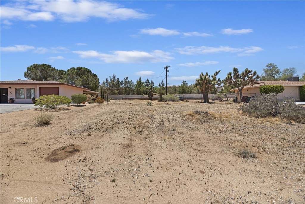 56287 Navajo Trail