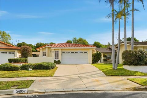 24952 Sunset Place E Laguna Hills CA 92653