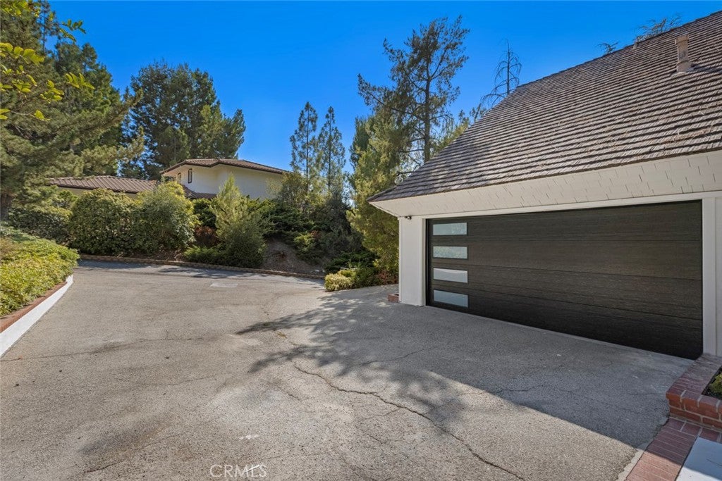 5714 Alder Ridge Drive