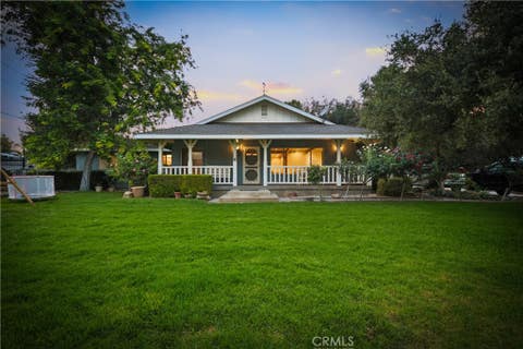 Photo of 32455 Agua Dulce Canyon Road, Agua Dulce, CA 91390 (MLS # SR26163179)
