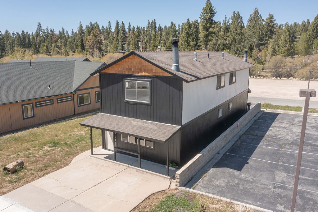 42692 Moonridge Road