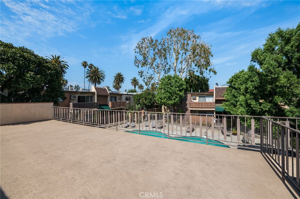 Prime Reseda Location –Extra Privacy with Pool Views. Welcome to Unit 602 at 17900 Sherman Way—perfectly situated just minutes from the 101 shopping and dining on Ventura blvd in Encino. This charming 1-bedroom unit offers newer flooring, fresh paint, and stylish new tile. The spacious bedroom easily fits a king-size bed and includes a bathroom with separate vanity and toilet area. Enjoy a bright kitchen nook and a cozy dining area next to the large living room. This unit sits in a prime spot in the complex ideally positioned above the recreation room and gym, with no neighbors above or below and only one shared wall! Step outside to your fully enclosed patio and relax on your large adjacent deck overlooking the pool., with amenities including tennis courts, BBQ areas, and grassy spaces for picnics and play. If you're looking for a quiet, centrally located apartment with outdoor space, good amenities, and easy access to the best of the Valley, this is the one.