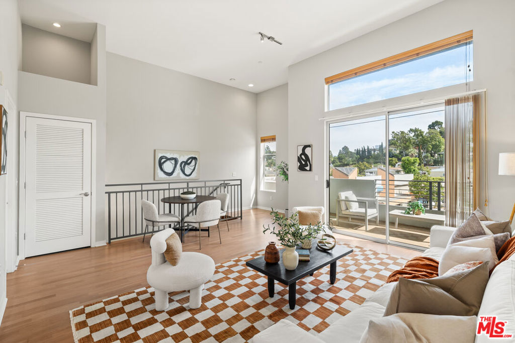 2397 Silver Lake Boulevard 22