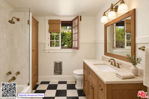Tiny photo for 645 E Micheltorena Street, Santa Barbara, CA 93103 (MLS # 26985955)