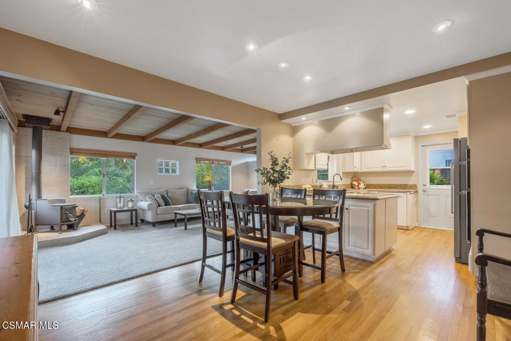1019 Riopelle Court