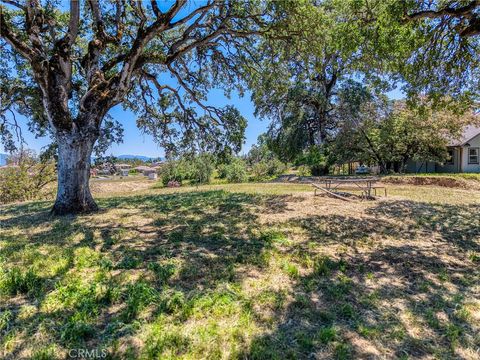 Photo of 475 Shannon Lane, Lakeport, CA 95453 (MLS # LC26102723)