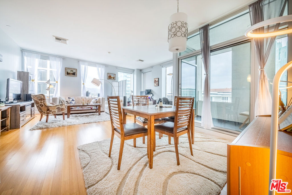 3810 Wilshire Boulevard 1105