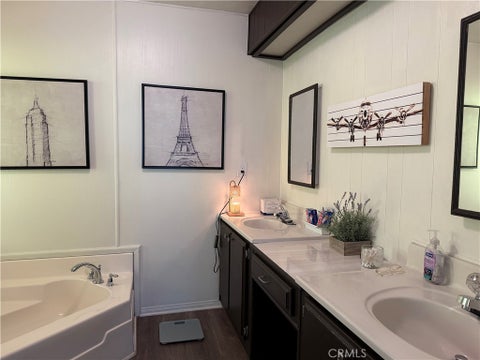 Tiny photo for 28746 Calle De Escarpado, Murrieta, CA 92563 (MLS # SW26197954)