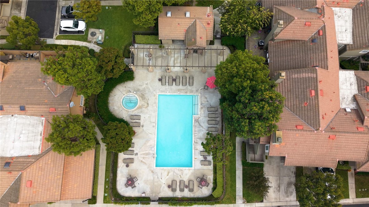 Laurelwood (LRWD) - Residential