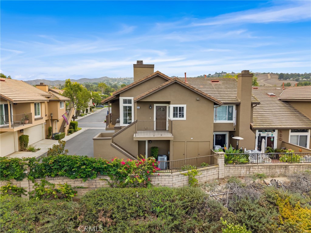 Laurelwood (LRWD) - Residential