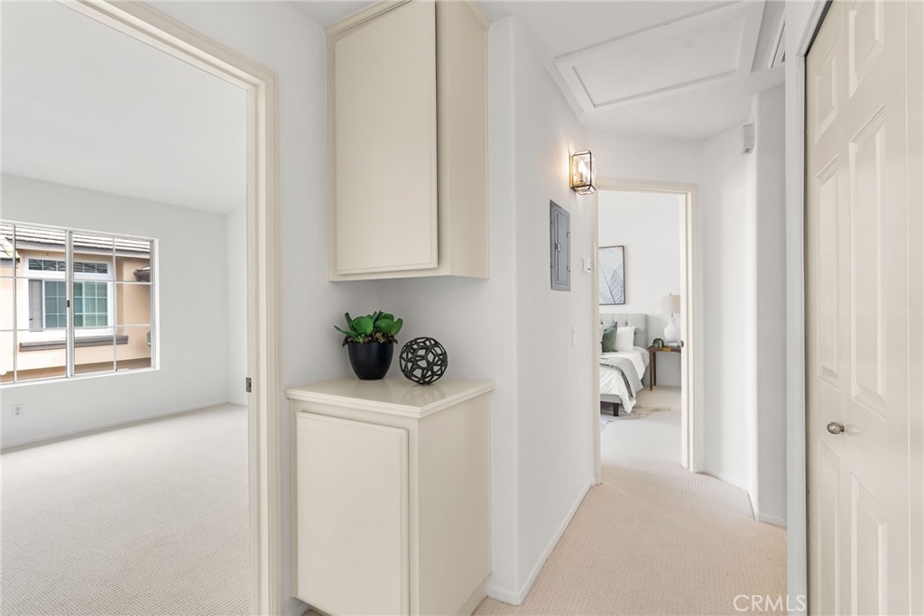 Laurelwood (LRWD) - Residential