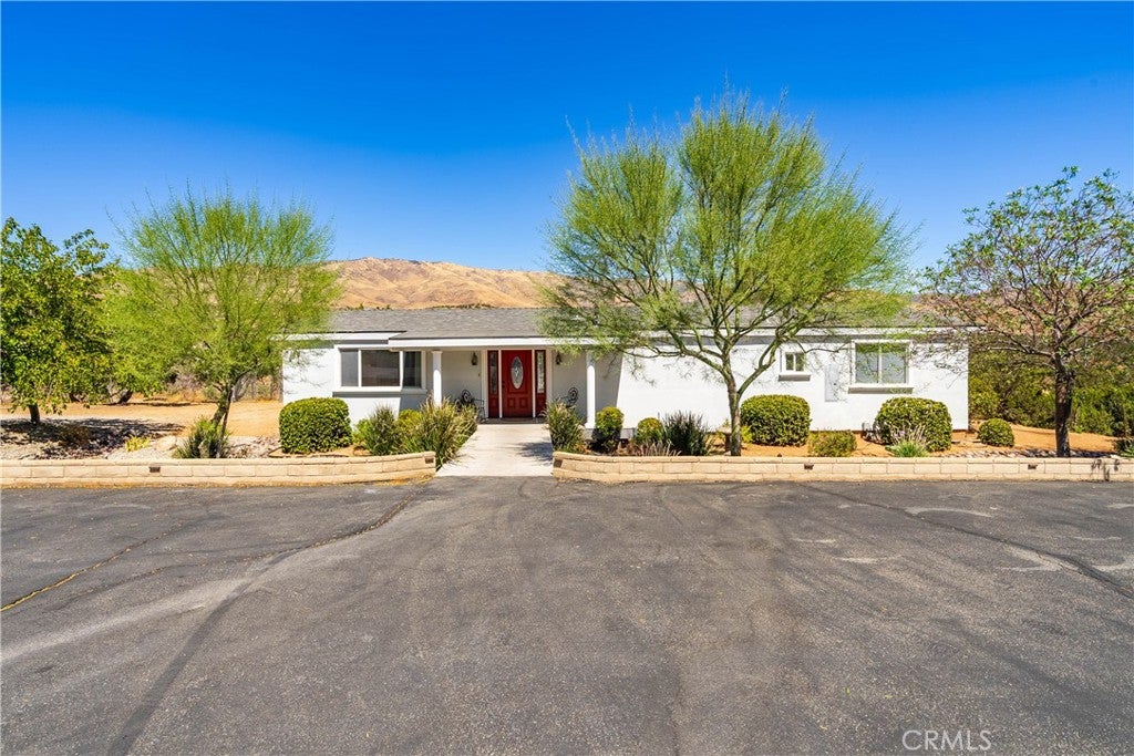 6076 Valley Sage Road