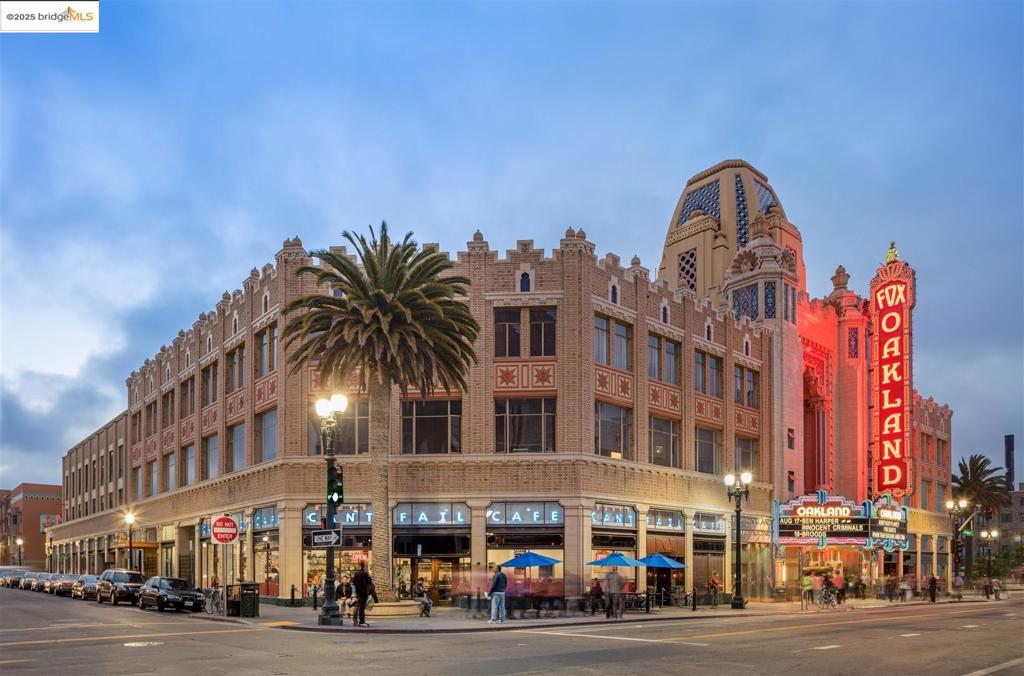 OAKLAND - Residential