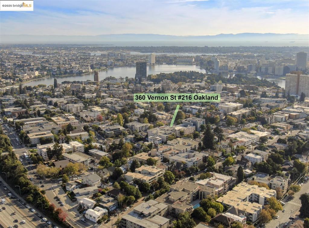 OAKLAND - Residential