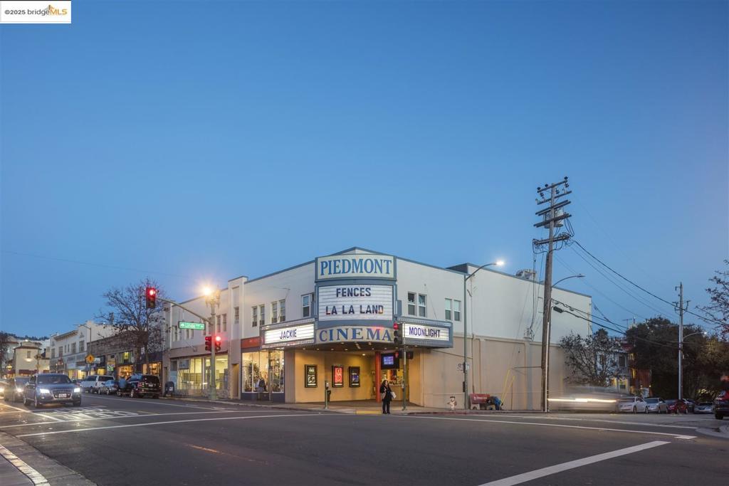 OAKLAND - Residential