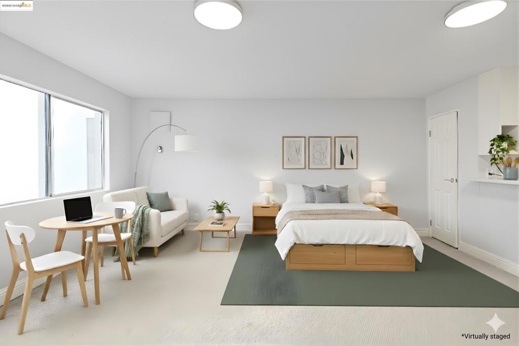OAKLAND - Residential