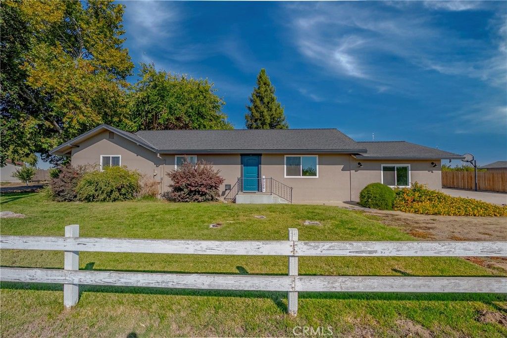 Photo of 8320 Liberty Ave, Winton, CA 95388 (MLS # MC25245922)