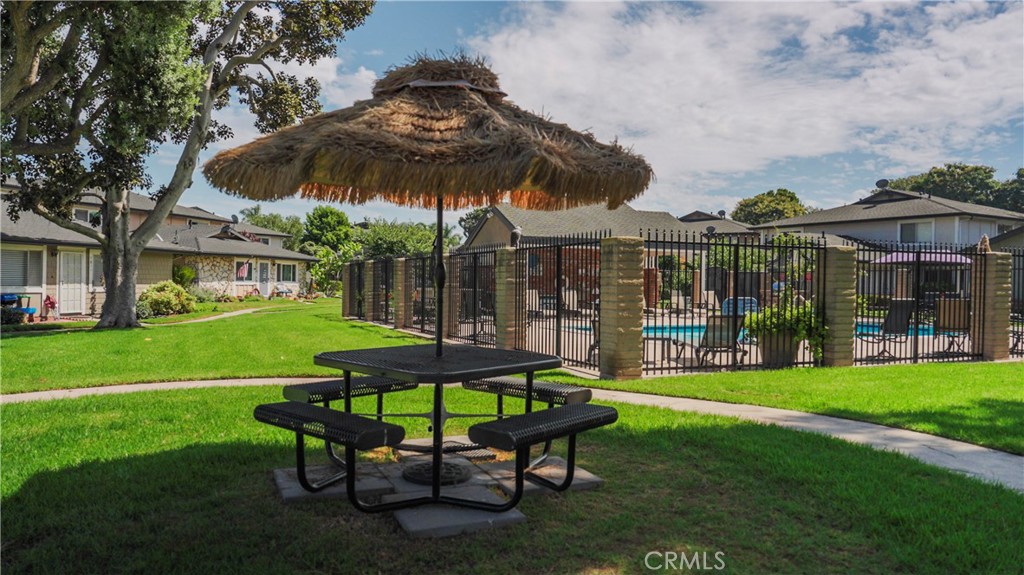 Huntington Gardens (HBGR) - Residential