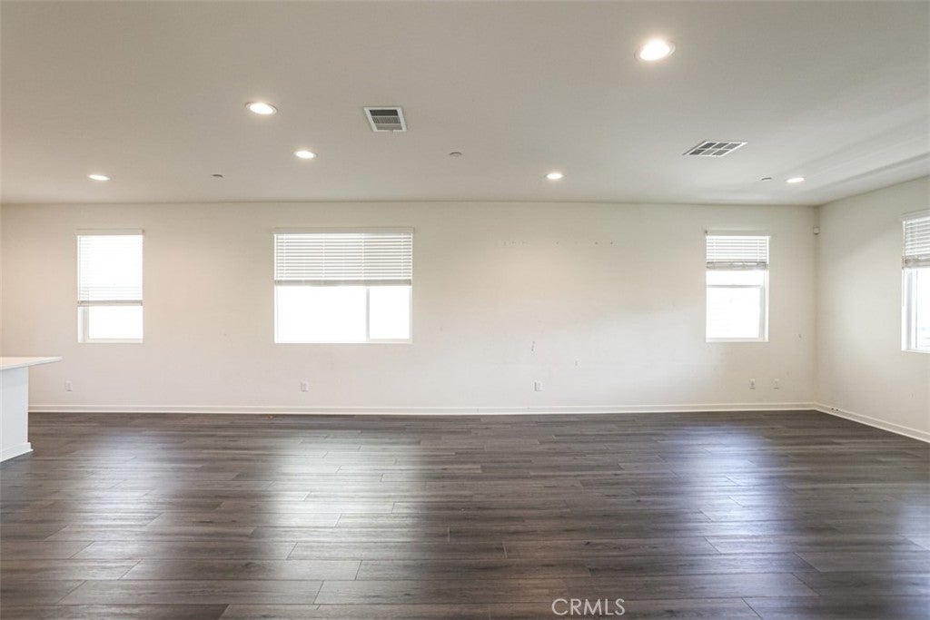919 E 2nd