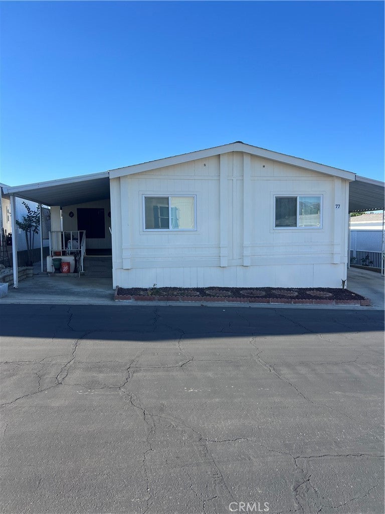 10622 Bryant Street 77