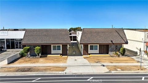 Photo of 12143 Downey Avenue, Downey, CA 90242 (MLS # DW25241563)