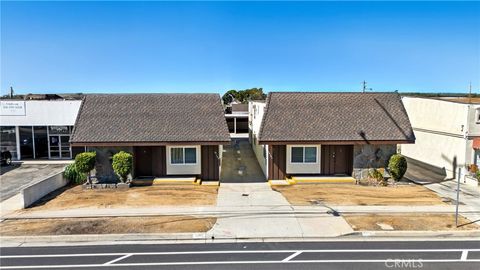 Photo of 12143 Downey Avenue, Downey, CA 90242 (MLS # DW25241563)