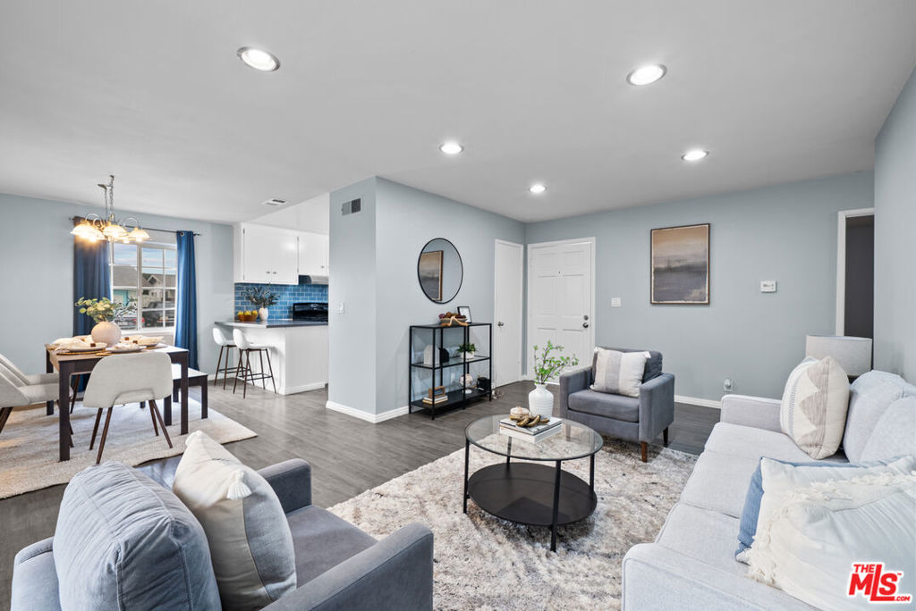 11007 Backford Street