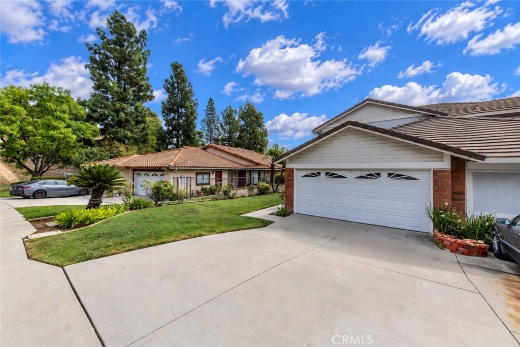 3620 Forest Glen