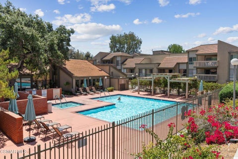 Tiny photo for 291 Sequoia Court #34, Thousand Oaks, CA 91360 (MLS # 226003781)