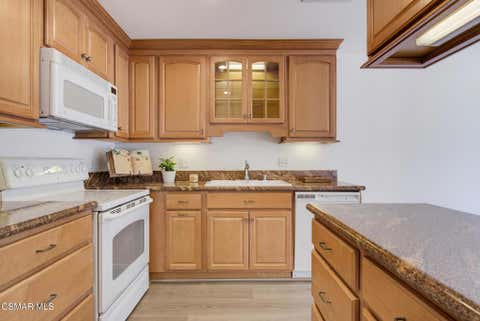 Tiny photo for 291 Sequoia Court #34, Thousand Oaks, CA 91360 (MLS # 226003781)