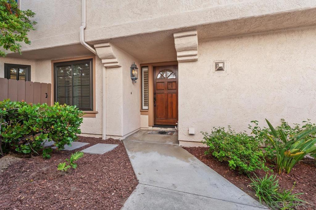 12580 Caminito Mira del Mar