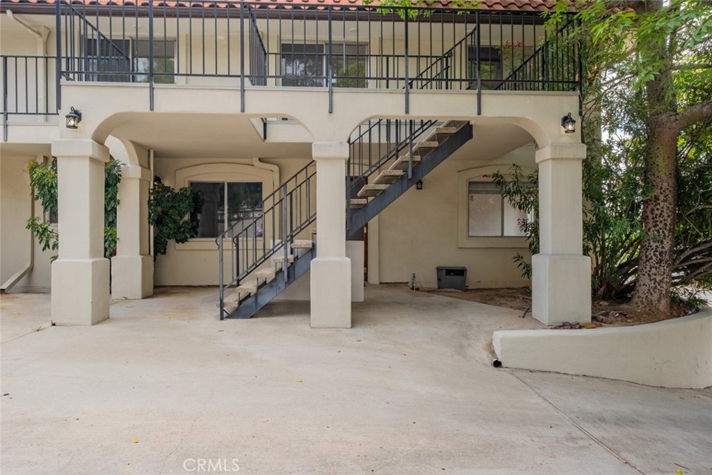 23403 Lake Manor Drive