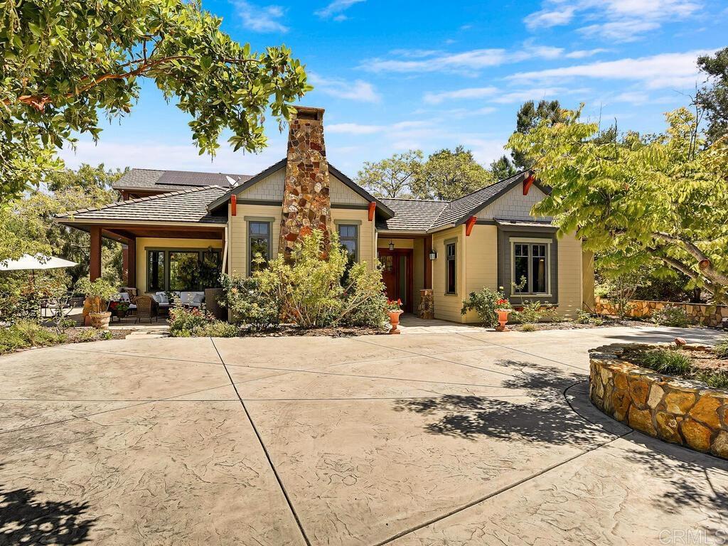 3373 Yucca