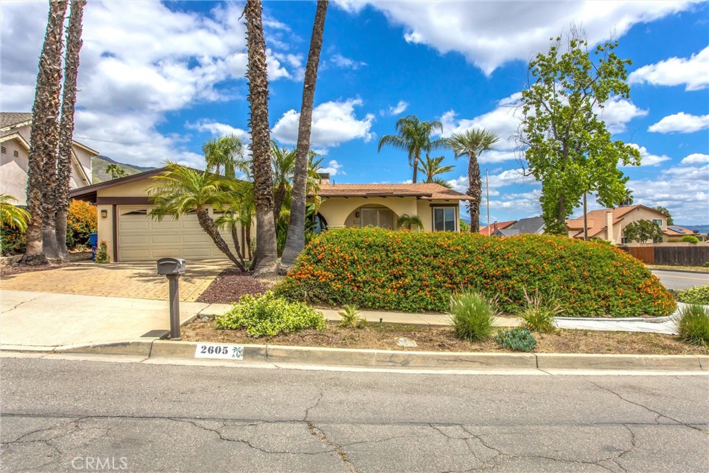 2605 La Praix Street