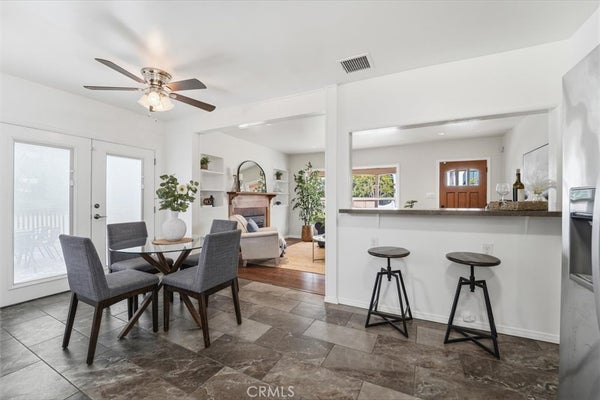 11937 S LA CIENEGA BLVD, HAWTHORNE, CA 90250 - Image 1d3e7ec031abd91dbb42e49e662a7daa/4006300507