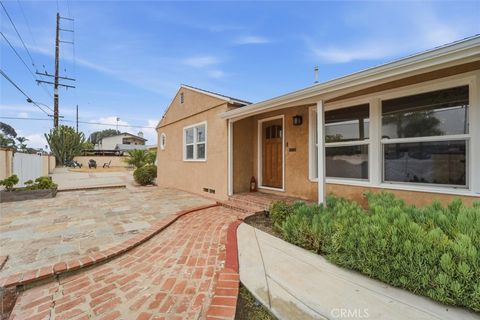 Photo of 11937 S La Cienega BLVD, Hawthorne, CA 90250 (MLS # SB26112773)