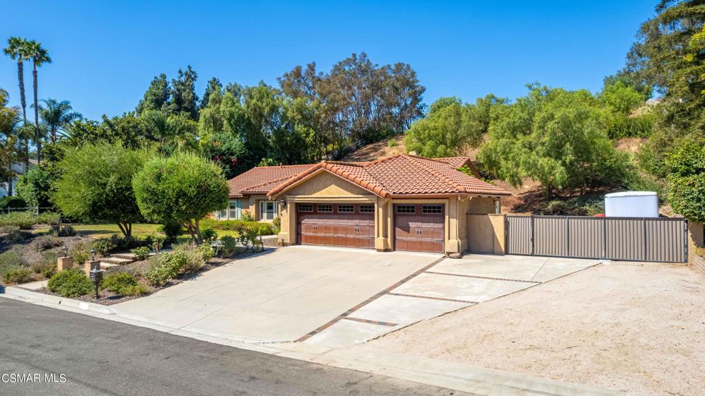 12951 Sunny Lane