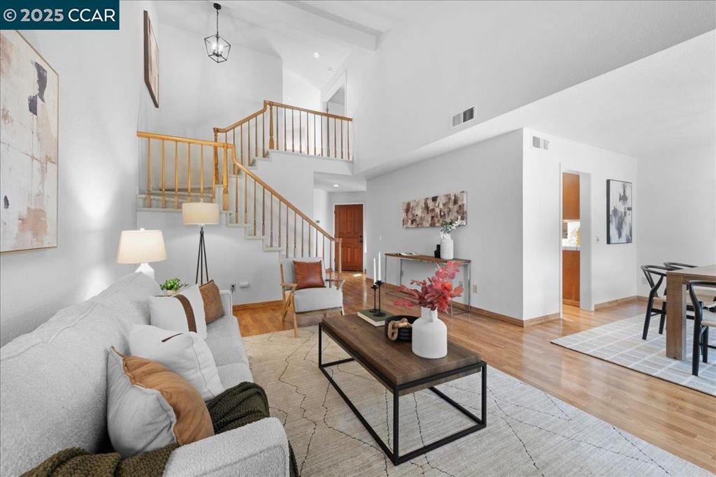 MEADOW CREEK - Residential
