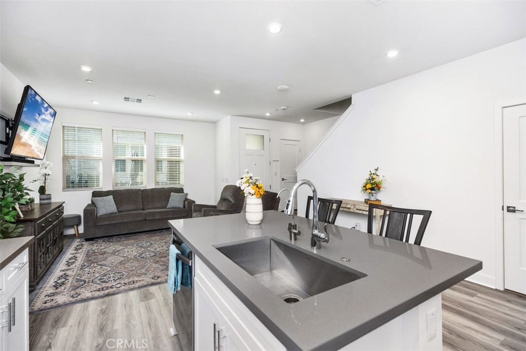 Dahlia (DHLA) - Residential