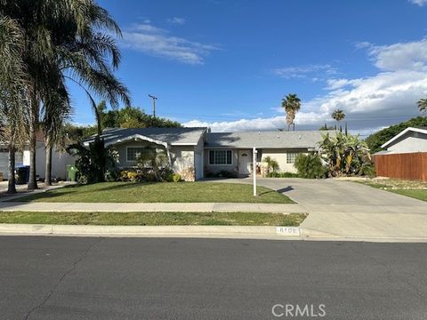 Photo of 8108 Royer Avenue, West Hills, CA 91304 (MLS # SR25102154) Photo of 8108 Royer Avenue, West Hills, CA 91304 (MLS # SR25102154)