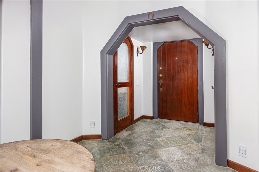 Canyon (CYN) - Residential Lease