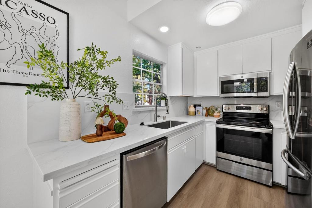 964 Belmont Terrace 1