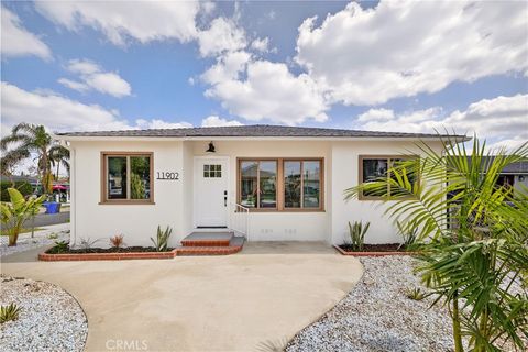 11902 Leland Whittier CA 90605