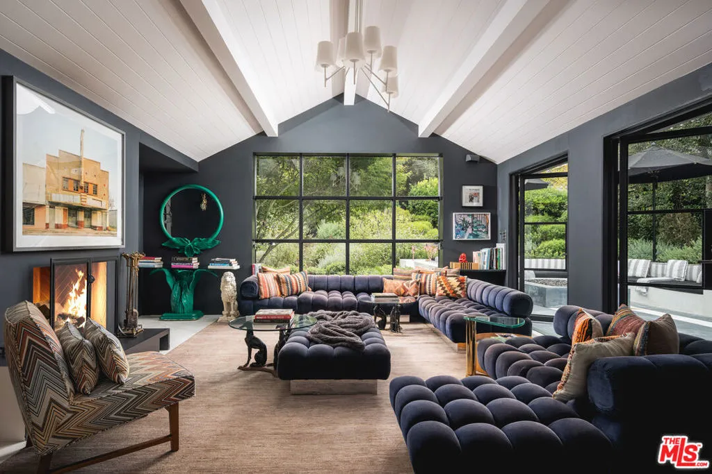 Santa Barbara, California 93108, United States, 3 Bedrooms Bedrooms, ,2 BathroomsBathrooms,Residential,Active,202747