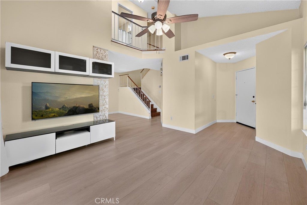 856 Maitland Privado