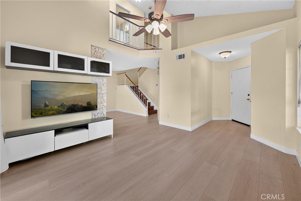 856 Maitland Privado